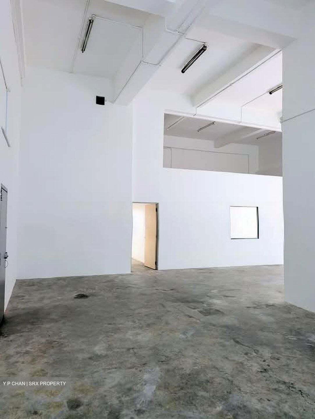 Pemimpin Industrial Building (D20), Factory #568706311